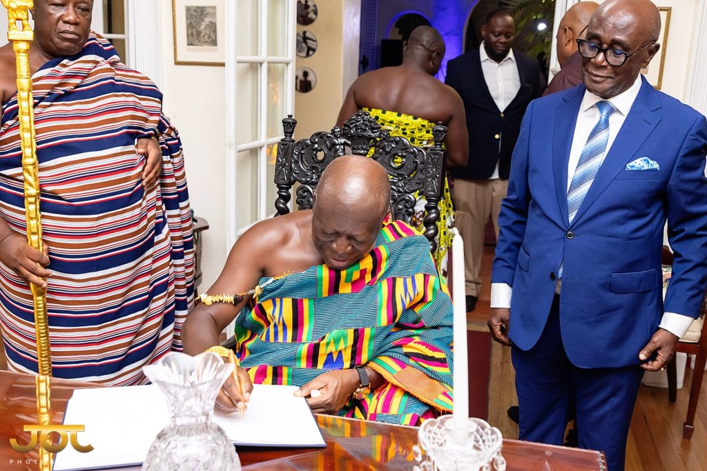 ghanian royalty signing documents